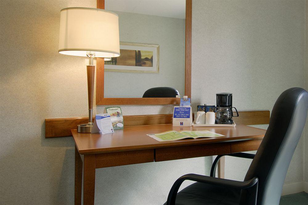 Quality Inn Leamington Eksteriør billede