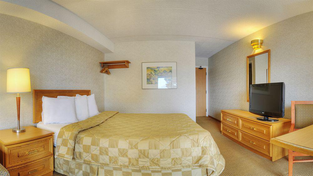 Quality Inn Leamington Eksteriør billede
